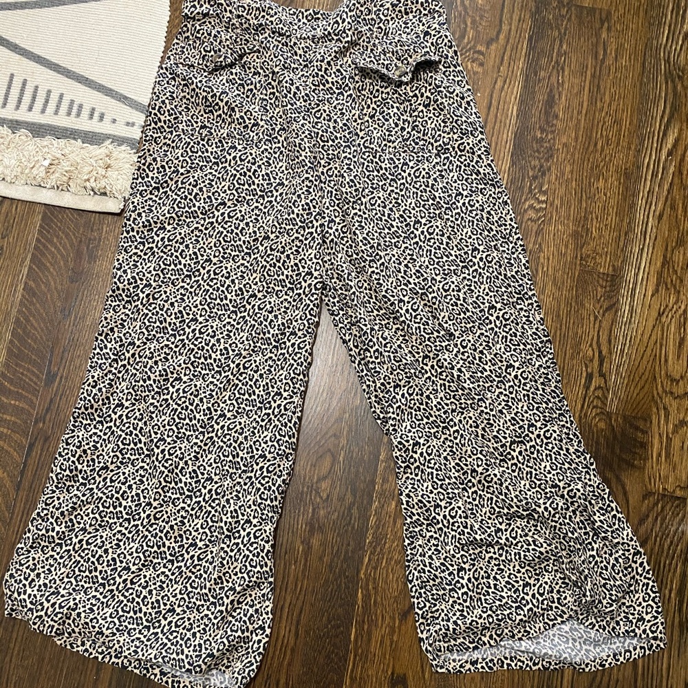American Eagle Leopard Pants